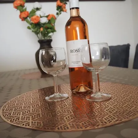 Toncica - Βίλα *